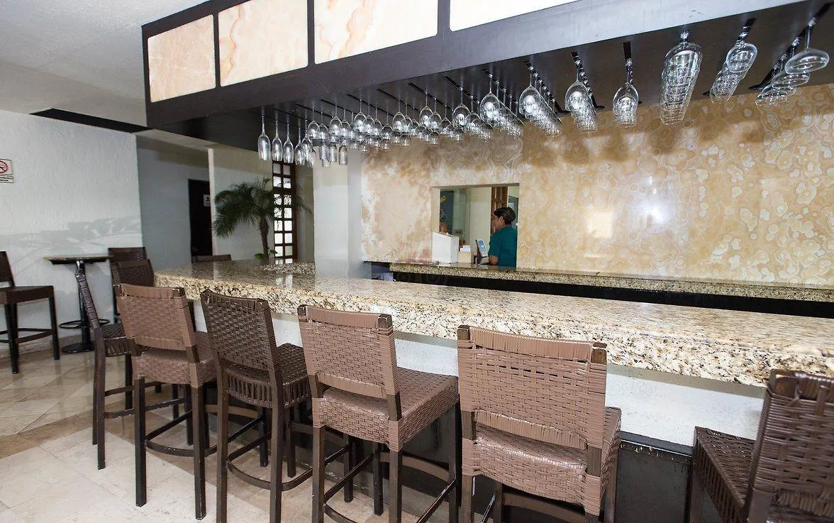 Ocean View Hotel Zone Studio Cancún