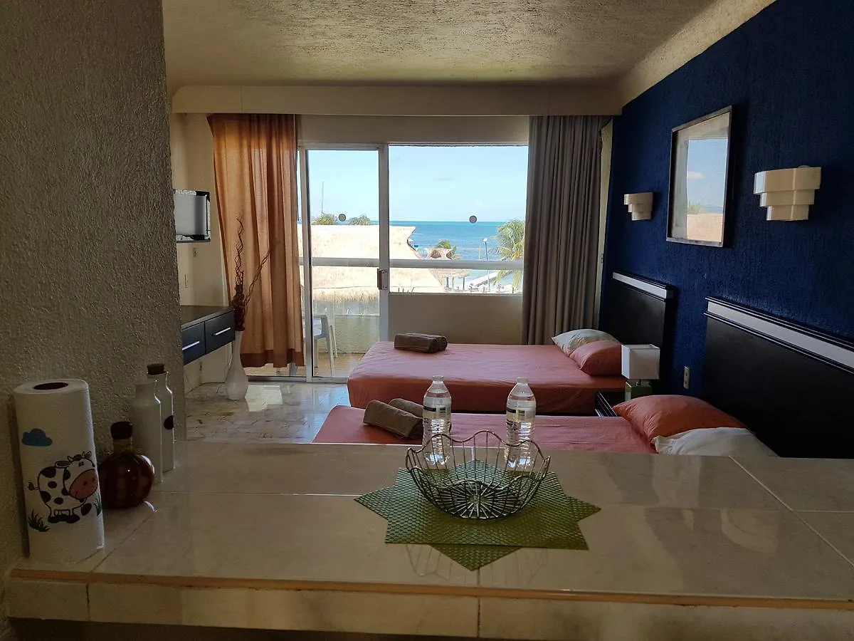 Ocean View Hotel Zone Studio Cancún 0*, Cancun